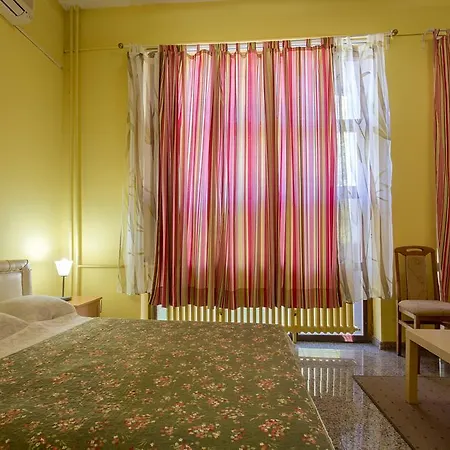 Bed & Breakfast Klub 011 3*